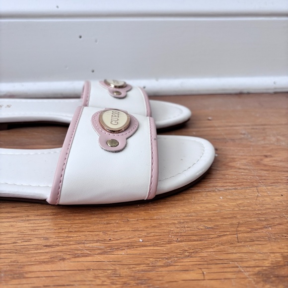 Guess Lyndon Log Slides - Picture 5 of 10